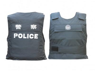 警用防刺服的准静态抗穿刺试验机测试