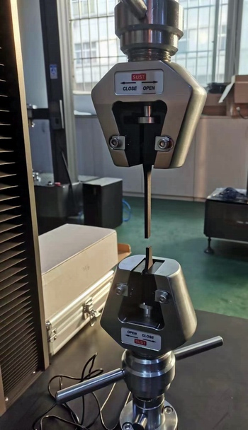 3D打印高分子材料拉伸三思试验机测试.jpg